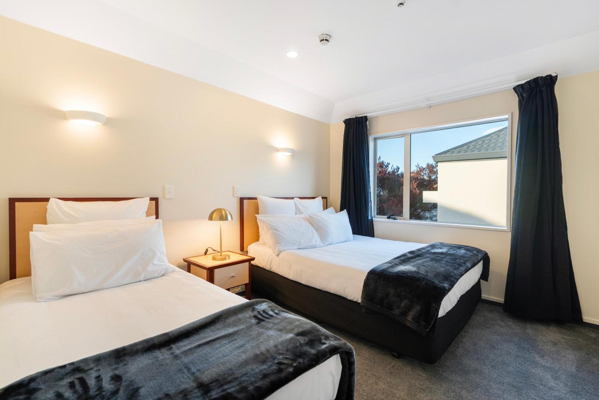 Daffodil Motel Christchurch Extérieur photo